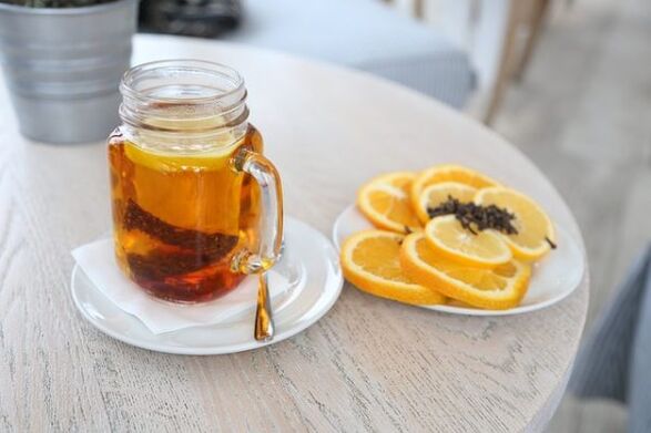 чай с лимоном для любимой диеты
